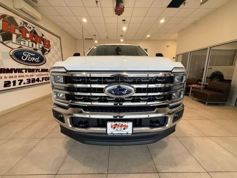 New 2026 Ford F350 Lariat w/ FX4 Off-Road Package image 2