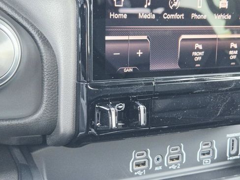 New 2026 RAM 1500 Laramie w/ Night Edition image 27