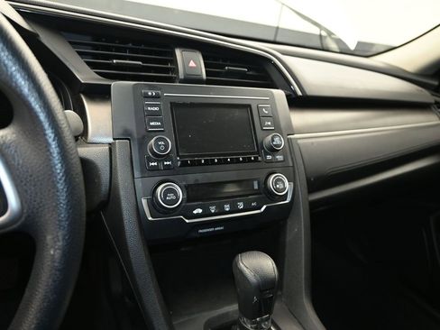 Used 2020 Honda Civic LX image 17