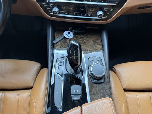 Used 2019 BMW 540i w/ Convenience Package RWD image 20