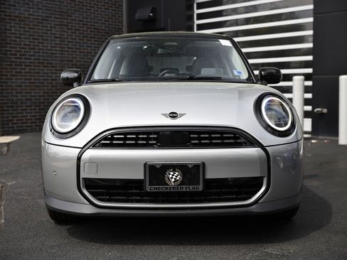 New 2026 MINI Cooper 4-Door Hardtop image 15