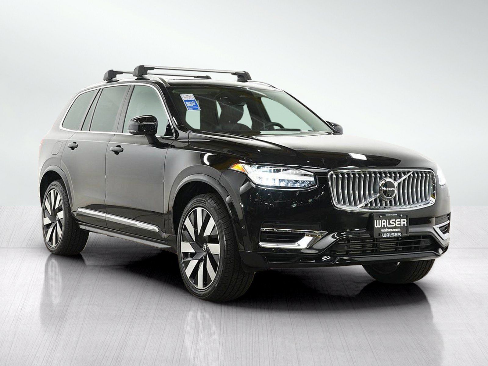 Used 2024 Volvo XC90 T8 Ultimate w/ Protection Package Premier AWD/4WD image 7