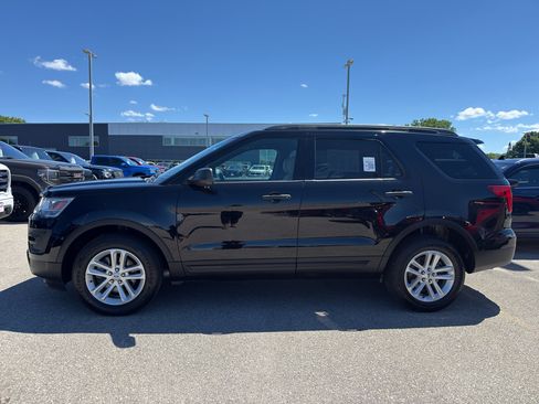 Used 2017 Ford Explorer 4WD image 6