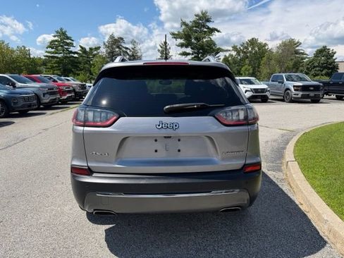 Used 2019 Jeep Cherokee Limited AWD/4WD image 8