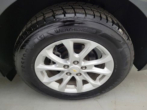 Used 2020 Chevrolet Equinox LS w/ LPO, Cargo Package AWD/4WD image 31