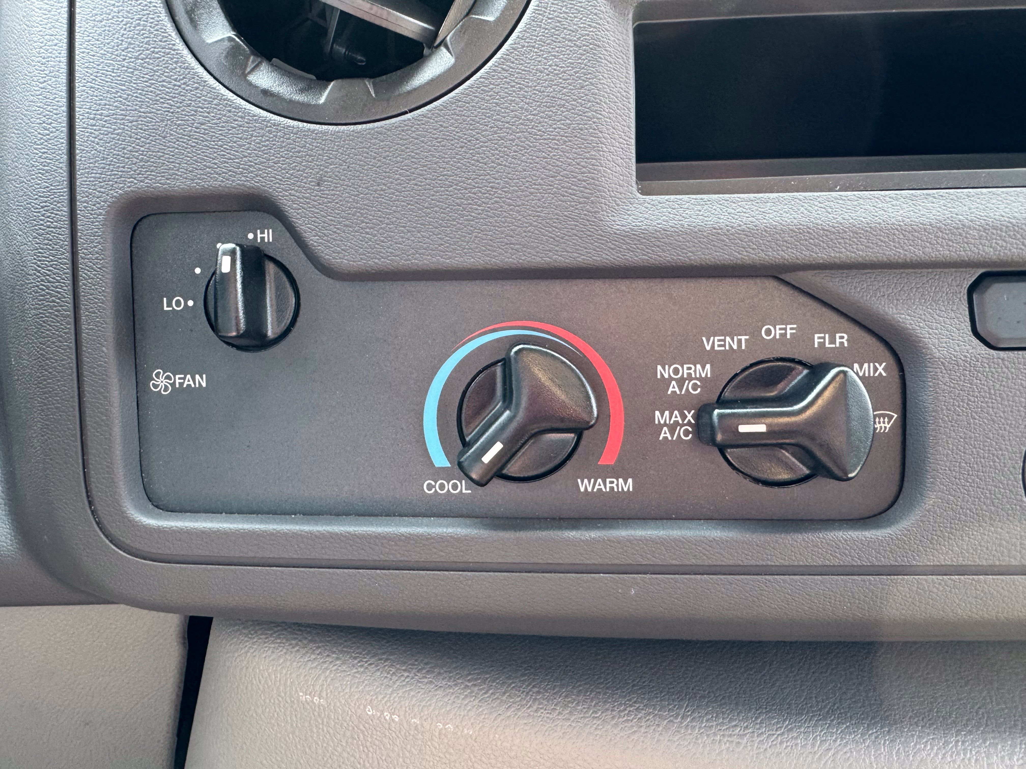Used 2023 Ford E-450 and Econoline 450 Super Duty w/ Power Windows & Locks Group RWD image 45