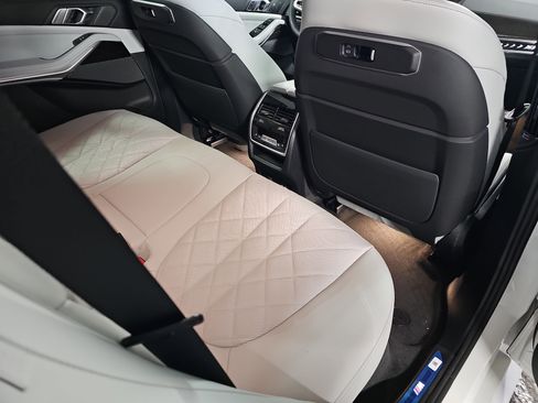 New 2026 BMW X5 sDrive40i w/ M Sport Package image 11