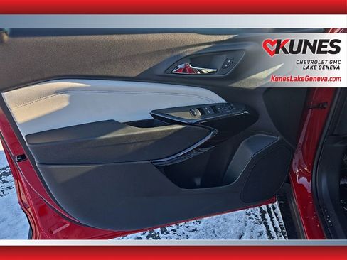 New 2026 Chevrolet Trax LT w/ Driver Confidence Package image 14