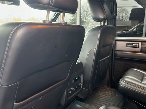 Used 2015 Ford Expedition EL Platinum image 31