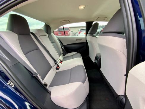 Used 2024 Toyota Corolla LE FWD image 23