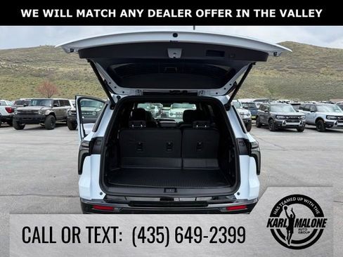 New 2026 Chevrolet Traverse High Country w/ LPO, Floor Liner Package AWD/4WD image 34