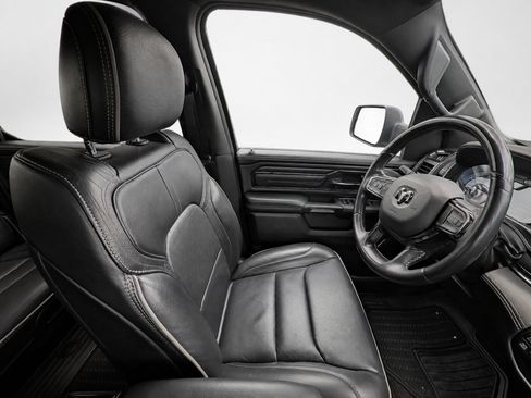 Used 2022 RAM 1500 Limited AWD/4WD image 11