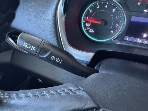 Used 2020 Chevrolet Traverse LT w/ LPO, Cargo Package image 17