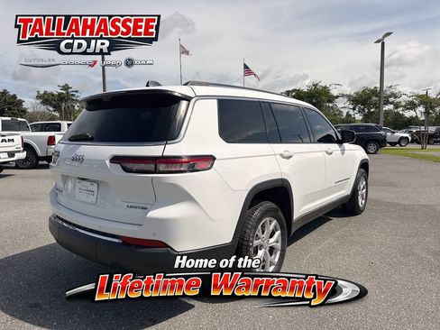 Used 2022 Jeep Grand Cherokee L Limited w/ Luxury Tech Group II AWD/4WD image 3
