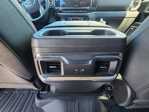 Used 2023 GMC Sierra 1500 SLT w/ SLT Premium Package AWD/4WD image 28