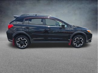 Used 2017 Subaru Crosstrek 2.0i Premium AWD/4WD video 3