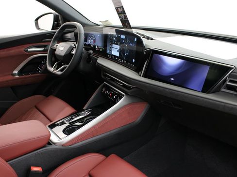 New 2026 Audi SQ5 Prestige AWD/4WD image 25