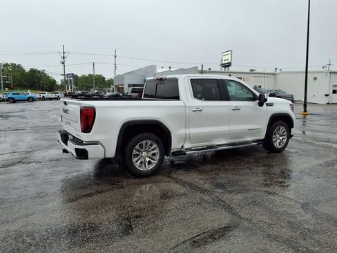 Used 2024 GMC Sierra 1500 Denali w/ Technology Package AWD/4WD image 21