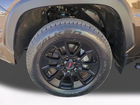 Used 2023 Toyota Tundra Limited w/ TRD Off-Road Package image 11
