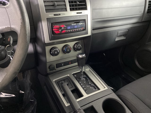 Used 2011 Dodge Nitro Heat AWD/4WD image 18
