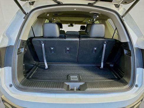 Certified 2025 Honda Pilot Touring image 26