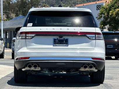 New 2026 Lincoln Aviator Reserve w/ Luxury Package
