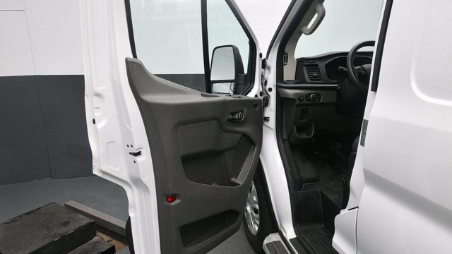 Used 2025 Ford Transit 250 Low Roof w/ Exterior Upgrade Package RWD image 24