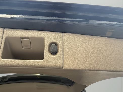 Used 2018 Chevrolet Tahoe Premier w/ Max Trailering Package image 36