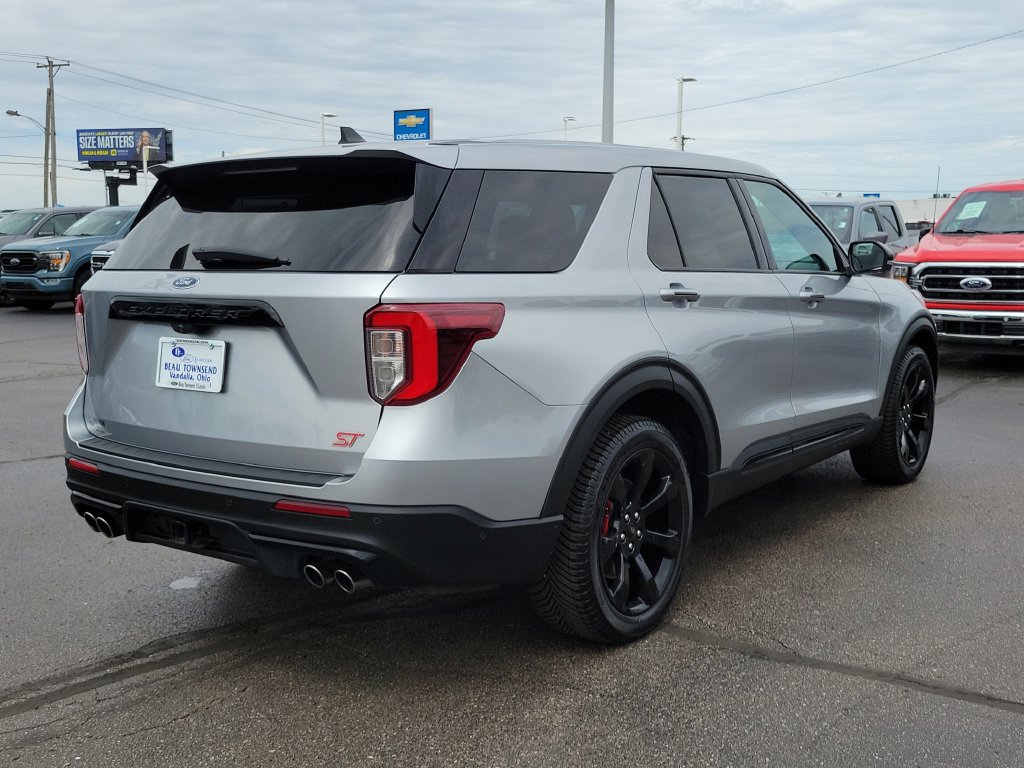 Certified 2021 Ford Explorer ST w/ Equipment Group 401A AWD/4WD image 3
