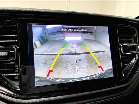 Used 2025 Dodge Durango GT image 29