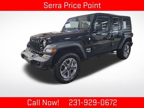Used 2018 Jeep Wrangler Unlimited Sport S image 1