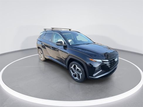 Used 2023 Hyundai Tucson SEL w/ Convenience Package image 2