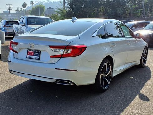 Used 2020 Honda Accord Sport image 5