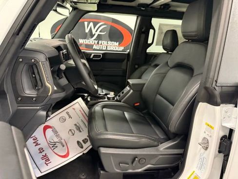 New 2025 Ford Bronco Badlands image 11