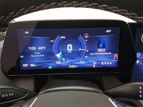 Used 2025 Chevrolet Equinox EV LT w/ Convenience Package image 25