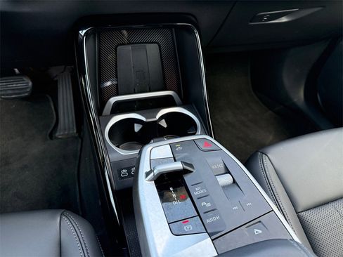 Used 2025 BMW X1 xDrive28i image 11