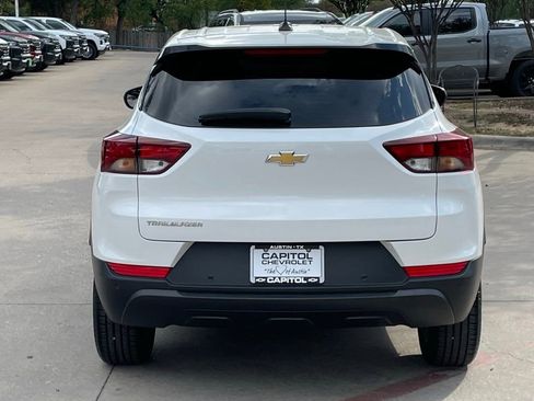 Used 2021 Chevrolet TrailBlazer LS image 5