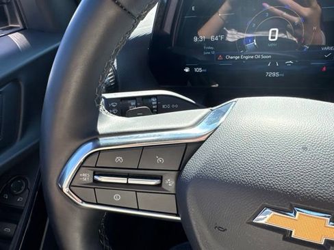 Used 2026 Chevrolet Equinox LT FWD image 17