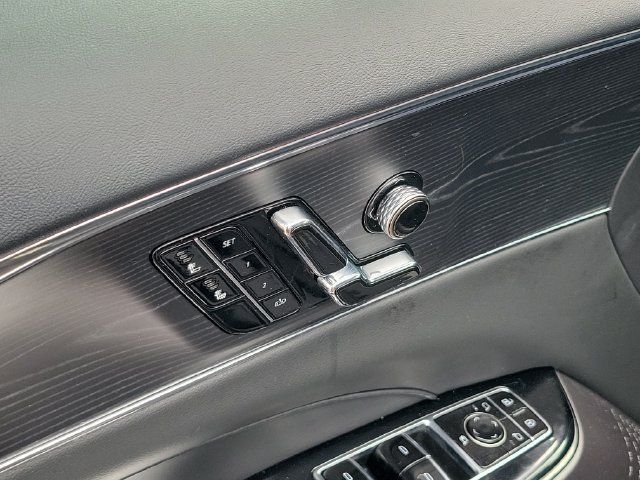 Certified 2024 Cadillac Lyriq Sport AWD/4WD image 9