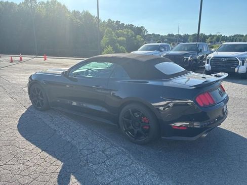 Used 2017 Ford Mustang GT Premium RWD image 7