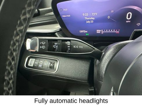 Used 2025 Buick Enclave Avenir w/ Super Cruise Package AWD/4WD image 45