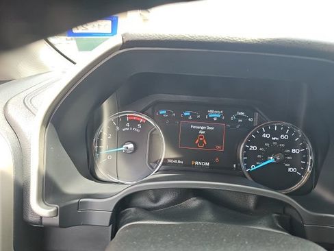 Used 2021 Ford F250 Lariat w/ Lariat Value Package AWD/4WD image 12
