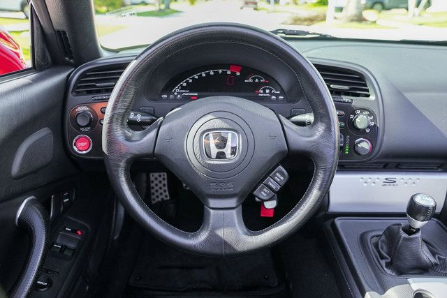 Used 2004 Honda S2000 image 41