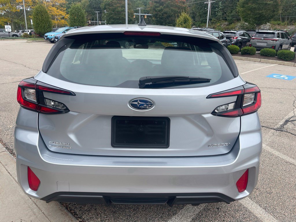 Used 2025 Subaru Impreza 2.0i AWD/4WD image 4