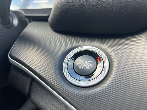 New 2025 Jeep Grand Cherokee L Laredo w/ Luxury Tech Group I image 26