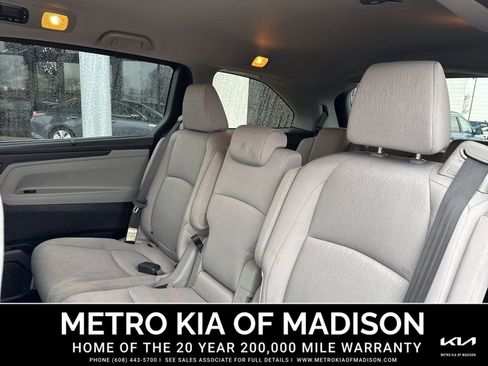 Used 2019 Honda Odyssey EX image 24