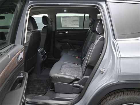 New 2026 Volkswagen Atlas SEL Premium R-Line image 11