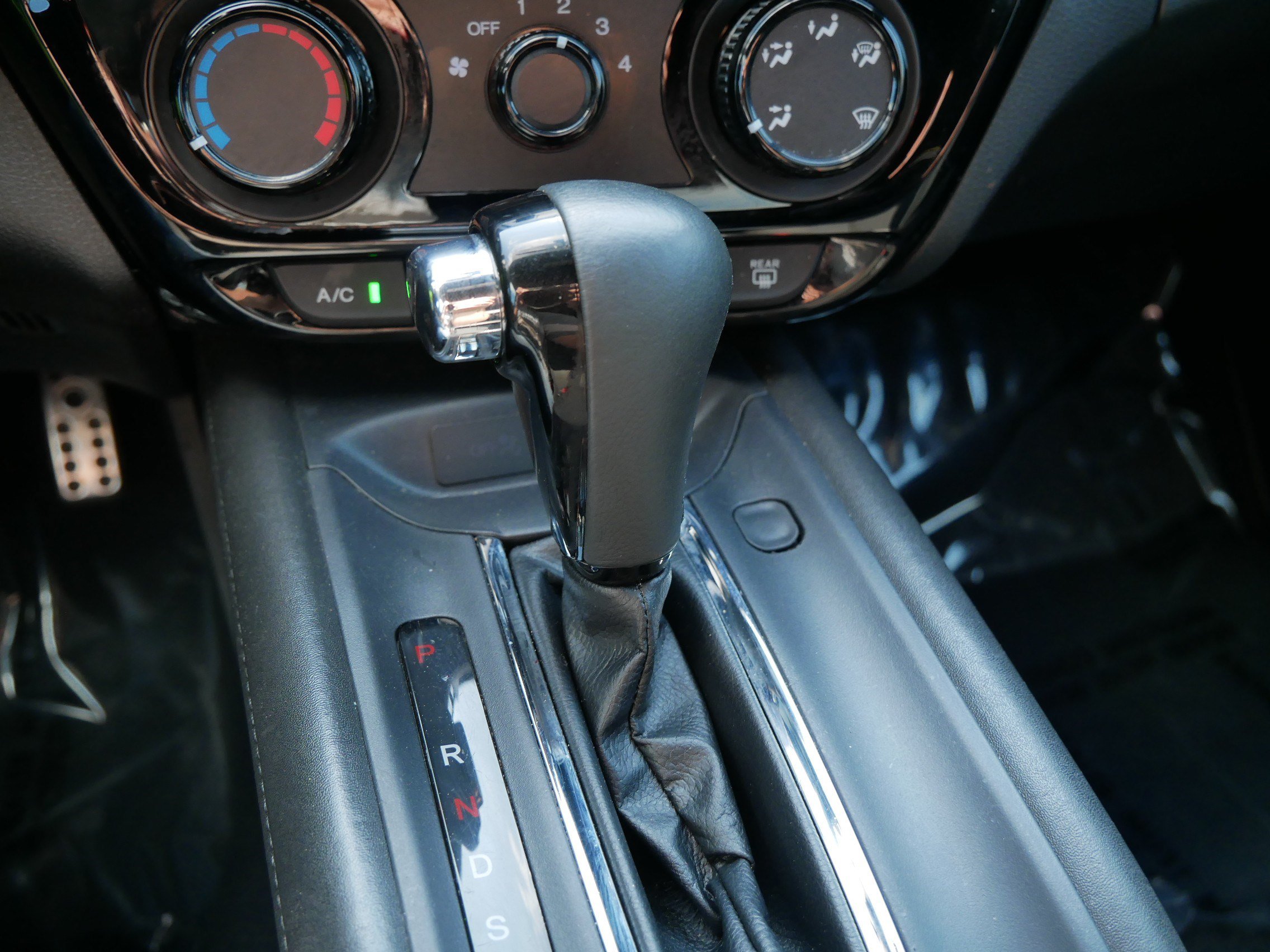 Used 2022 Honda HR-V Sport image 24