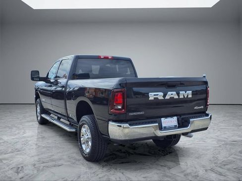 Used 2026 RAM 2500 Big Horn AWD/4WD image 5