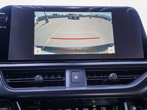 New 2026 Lexus UX 300h FWD image 31